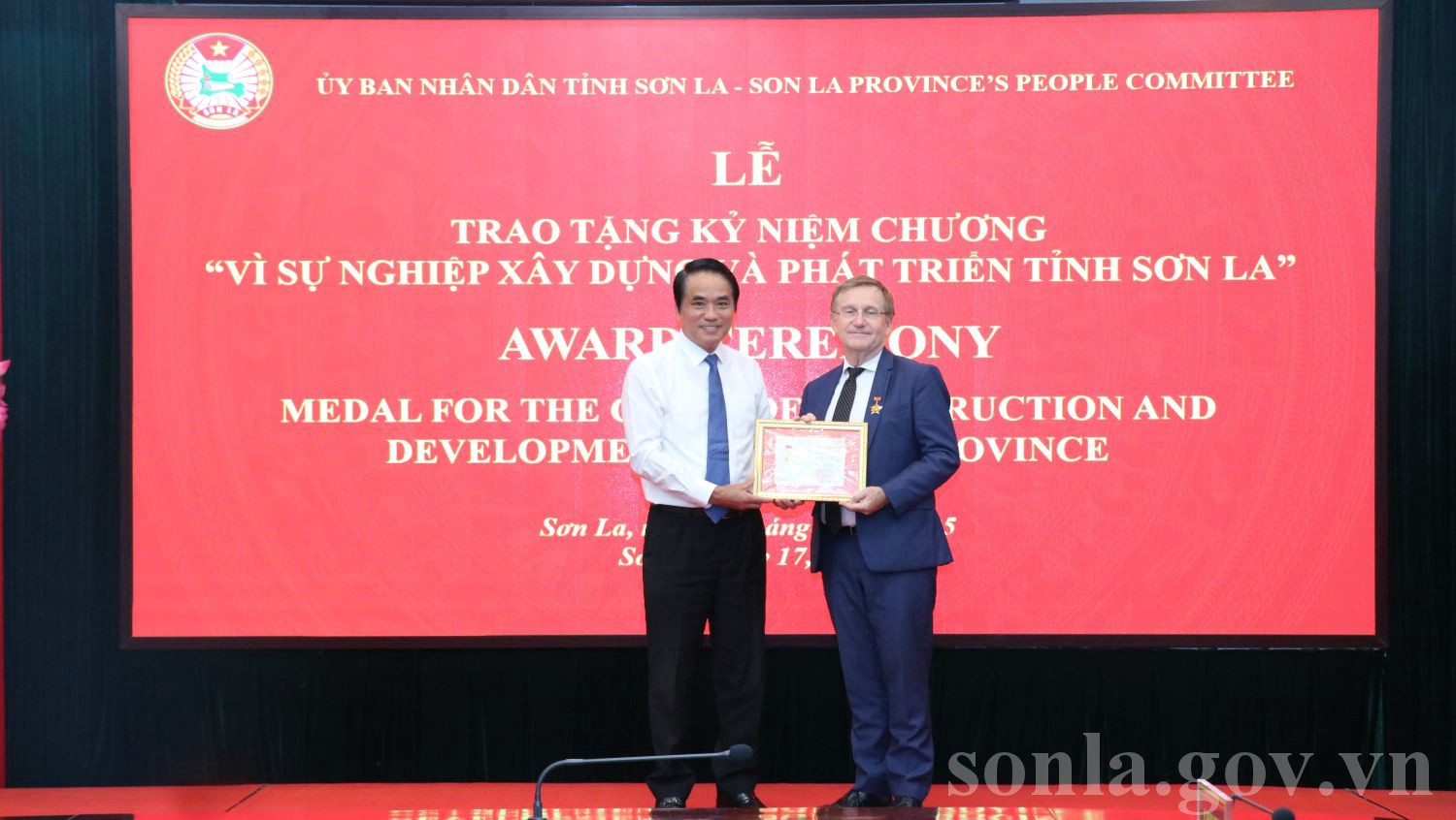 anh tin bai